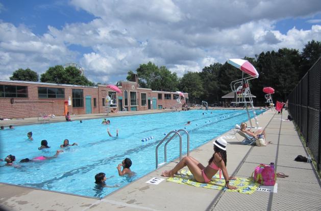 Image of Vetrans Memorial Swimming Pool  program